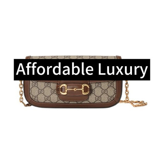 Gold-tone hardware Horsebit chain trim leather small boxDouble strap shoulder crossbody bag