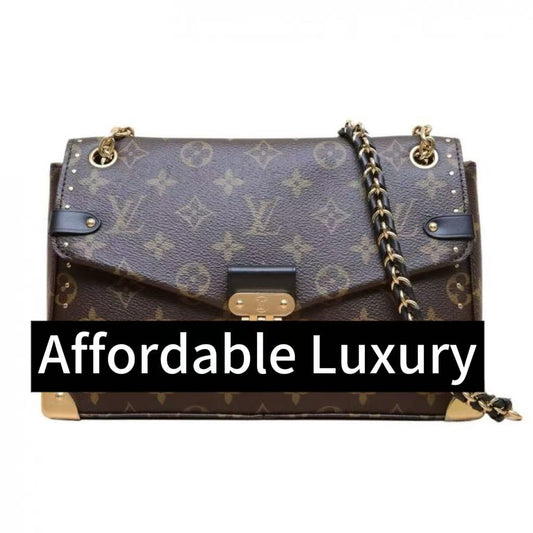 Crossbody bag PVC 25th show trunkie chain rivet