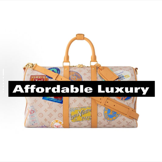 Retro pattern shoulder bag with slanted strap for travel